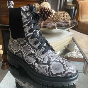 Sam Edelman Circus Giovanny Combat boots